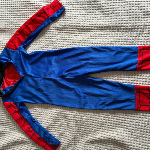 Spiderman costume used for toddler 3-4 years