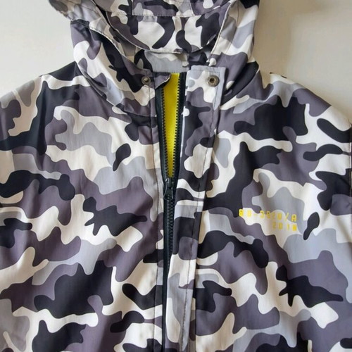 Unisex thin military jacket like new for 13-14 years old