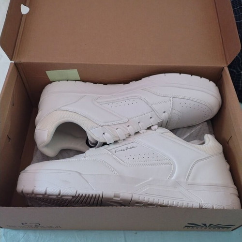 Funky Buddha men's white casual shoes size 44 new
