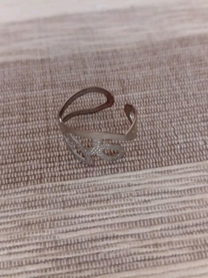 Ring silver color used, good quality