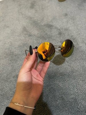 Colored sunglasses like new, ideal for carnival with case