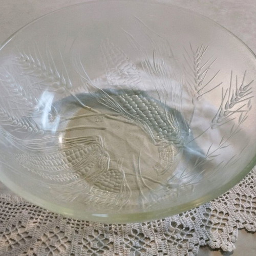 Vintage Duralex France bowl with embossed Harvest design like new