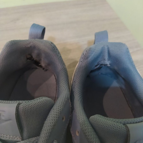 Nike athletic shoes used, gray, size 40