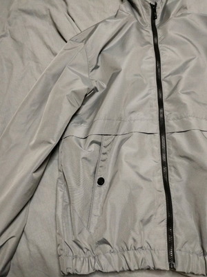 Windbreaker jacket gray like new, lightweight