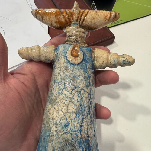 Ceramic figurine like new, foreign origin