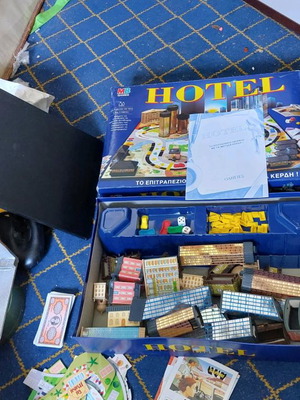 Επιτραπέζιο Hotel σε άριστη κατάσταση