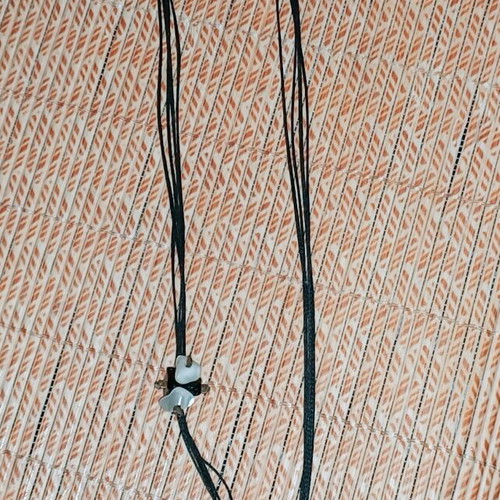 Very Gavello Gold Pendant 375K like new, Made in Italy
