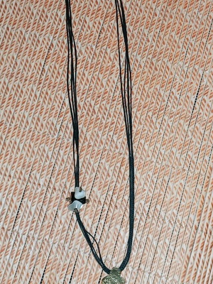 Very Gavello Gold Pendant 375K like new, Made in Italy