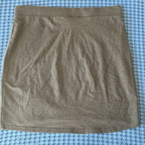 H&M Basic skirt, size Large, gray