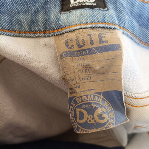 D&G Dolce & Gabbana women's light wash distressed jeans