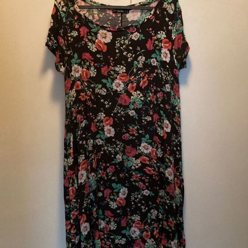 Bershka floral dress, size M, black multicolor