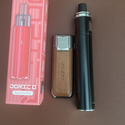 Pack of electronic cigarettes used