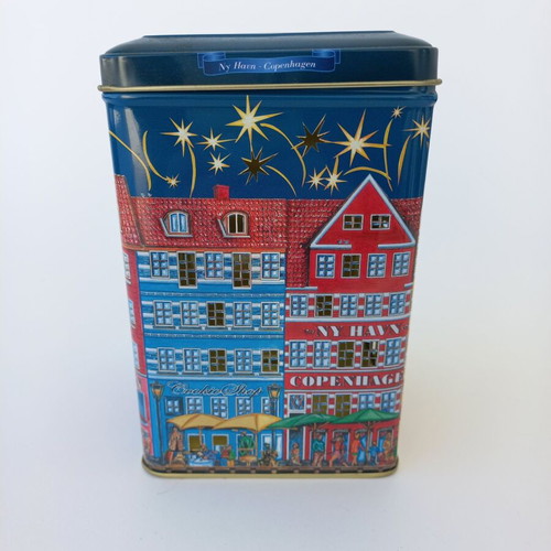Collectible metal Christmas box candle holder like new