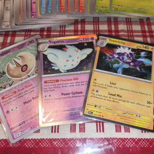 Pokémon cards bulk from Obsidian Flames set, like new