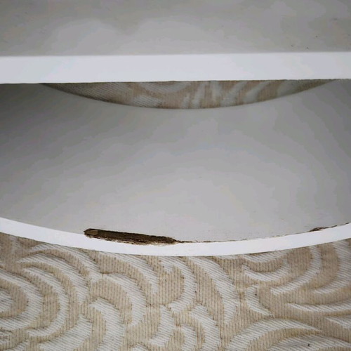 Wooden round kids shelf like new 37 centimeters