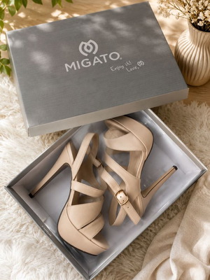 Migato nude platform sandals size 38 like new
