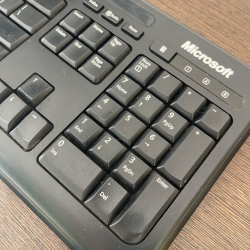 Microsoft Wired Keyboard 600 Greek layout