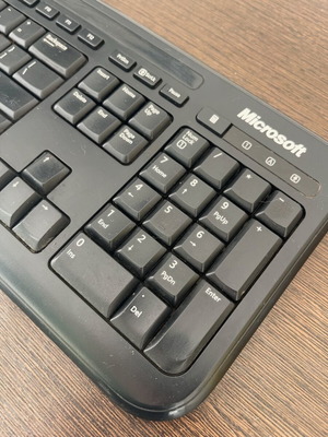 Microsoft Wired Keyboard 600 Greek layout