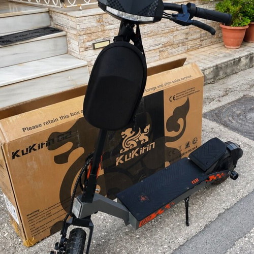 Kukirin G2 electric scooter used with extra protective features