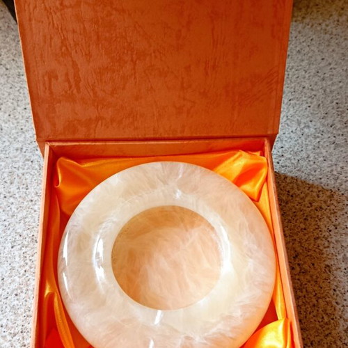 Marble ashtrays new, set of two in gift box