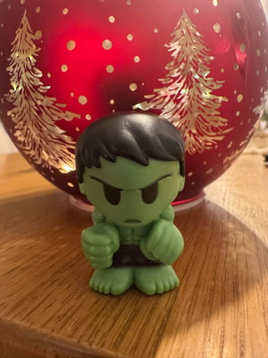 Marvel Hulk figure new, mini collectible figurine
