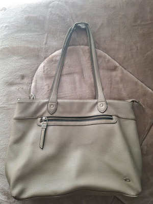 Carpisa shoulder bag like new, beige puro color