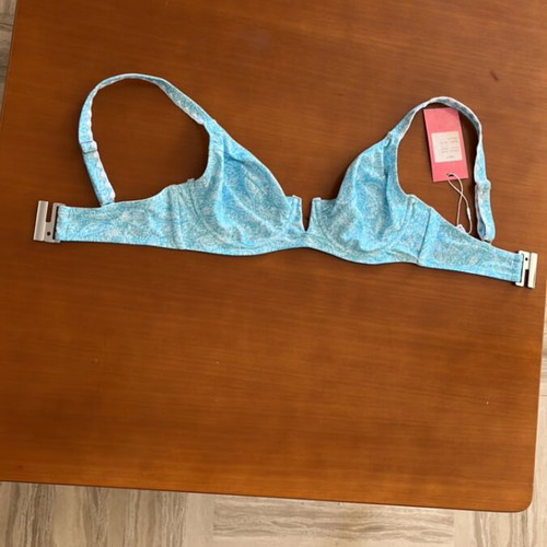 Solano bikini top with underwire, size M, new, white and turquoise