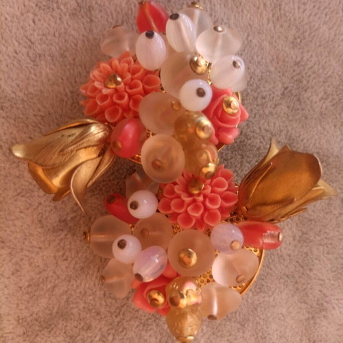 Vintage Faux Bijoux Clip Earrings used, multicolor