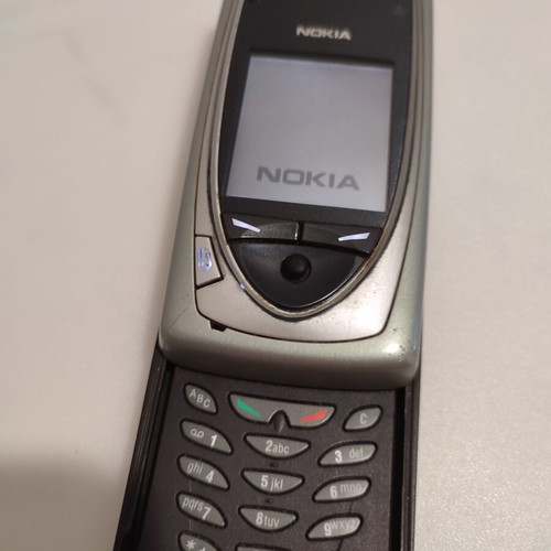 Nokia 7650 used, fully functional with charger and minor crack