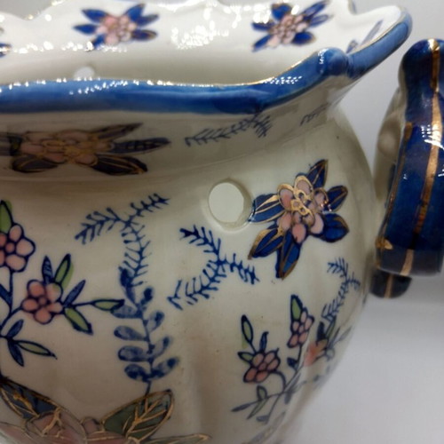 Vintage Delf porcelain table vase like new