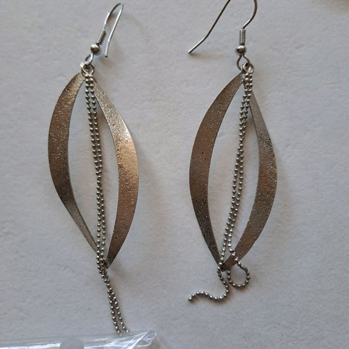 Faux bijoux earrings used, pack of 7 pairs