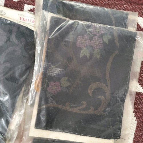Pack of 9 new packaged embroidery from the 70s collectible