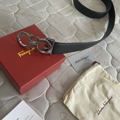 Ferragamo Leather Belt 120cm Like New, Black with Silver Gancini Buckle