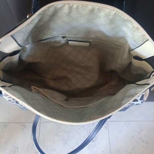 Women's shoulder bag new, black and white