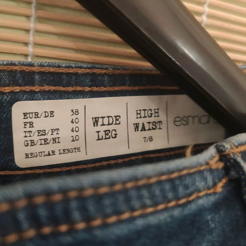 Women's wide leg high waist 7/8 jeans like new, esmara, size M