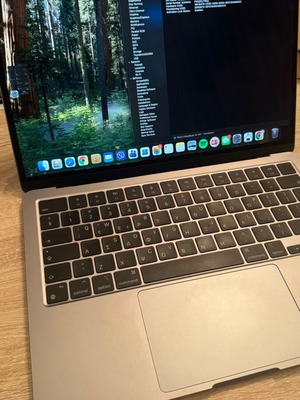 MacBook Air M2 2022 σαν καινούργιο, 8GB RAM, 256GB SSD