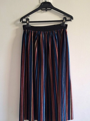 Multicolored Midi Skirt Like New