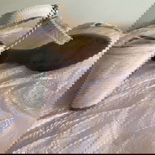 Πλατφόρμες μεταχειρισμένες, 10ποντο, σουέτ, μπεζ, μέγεθος 38