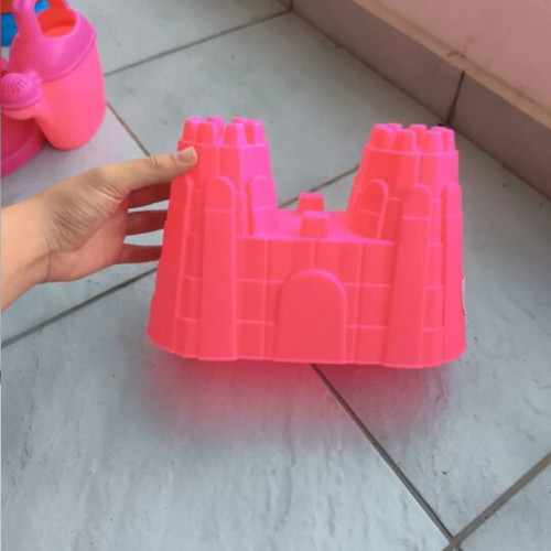 Sand toys set