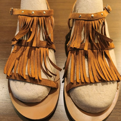 H&M boho style suede sandals size 40 used
