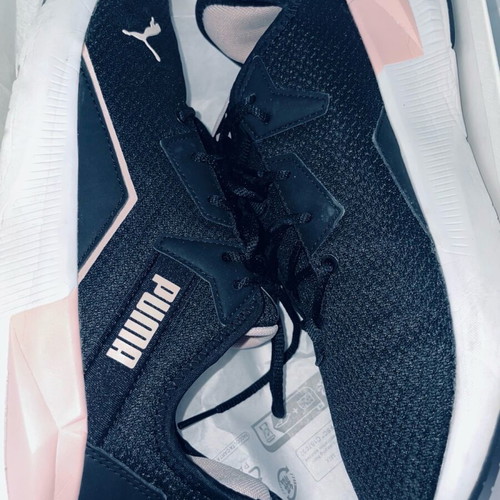 Puma athletic shoes used, size 40.5, black and pink