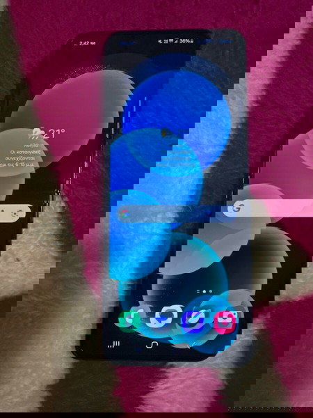 Samsung z flip 5.  8/256