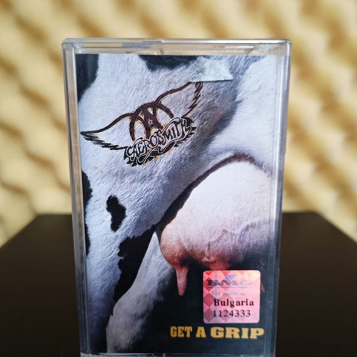 Aerosmith Get a Grip cassette tape like new