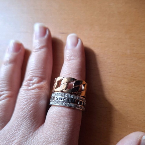 Stainless steel rings like new, pink and gold colors