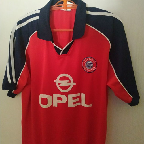 F.C Bayern Munchenen shirt used with Opel logo