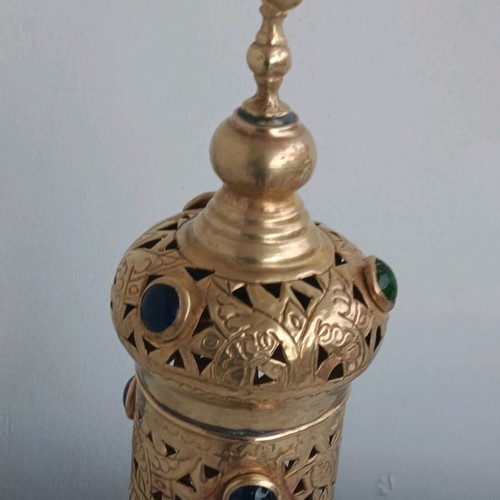 Moroccan brass Islamic art lamp like new