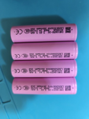 Joinsun Li-ion 18650 батерии комплект от 4 като нови 2600mAh 3.6V