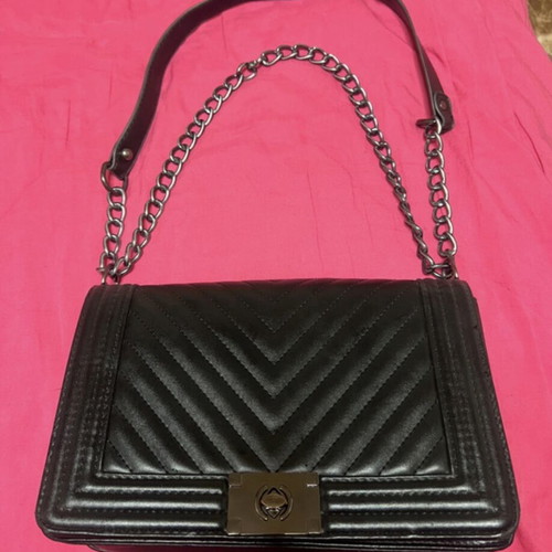 River Island black shoulder bag with silver chain like new