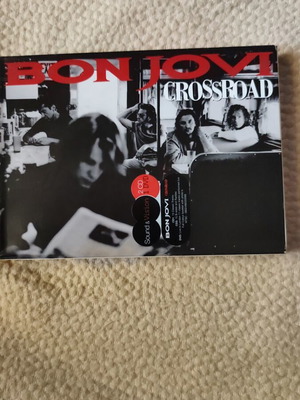 Bon Jovi Crossroad 2CD+DVD like new, rock