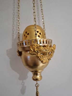 Hanging Church Oil Lamp gold color, like new, 65 cm